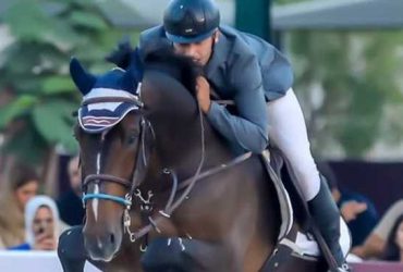 الفارس محمد الشناوي يفوز بـمتوسط الجولة الكبرى في البطولة الدولية لقفز الموانع بوادي الفروسية