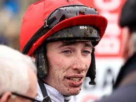 الفارس كينيدي كسر ساقه وحصانه فارق الحياة