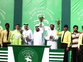 نادي العين للفروسية" يتوج الفائزين بالسباق الثالث