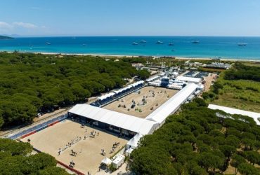 مسابقة دولية لقفز الحواجز بمدينة سان تروبيه الفرنسية