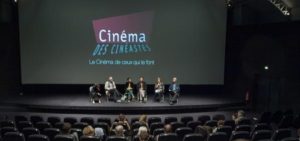 عرض فيلم الجميلة والوحش والذي يتناول تجارب إنسانية مرتبطة بالعلاج بالخيول