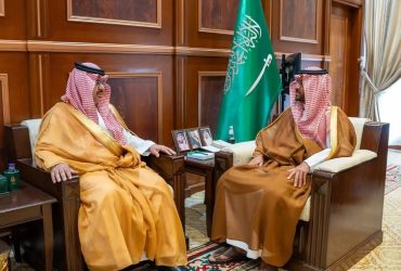 نائب أمير حائل يطّلع على خطط تطوير ميدان الفروسية