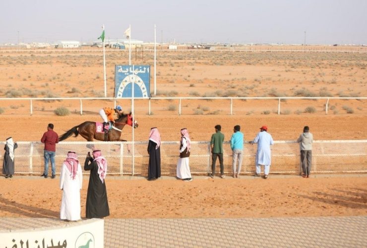 الغريف يختتم موسمه الأول بتكريم الداعمين وتعزيز حضور سباقات الخيل في الخرمة